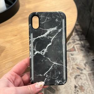 iPhone X LuMee black marble case